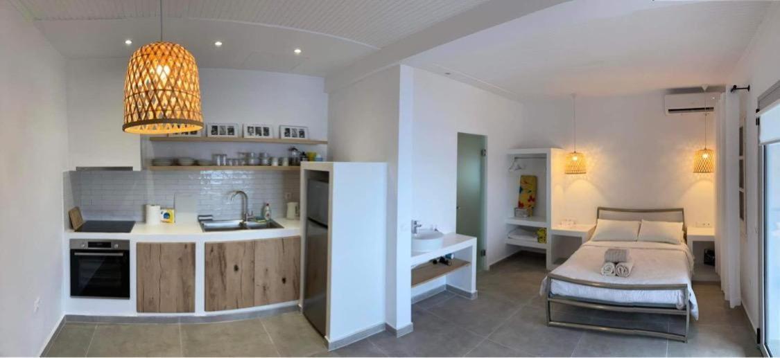 Elysium Apartments Corfu ปาเลโอกัสไตรซา ภายนอก รูปภาพ