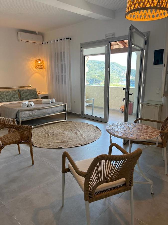 Elysium Apartments Corfu ปาเลโอกัสไตรซา ภายนอก รูปภาพ