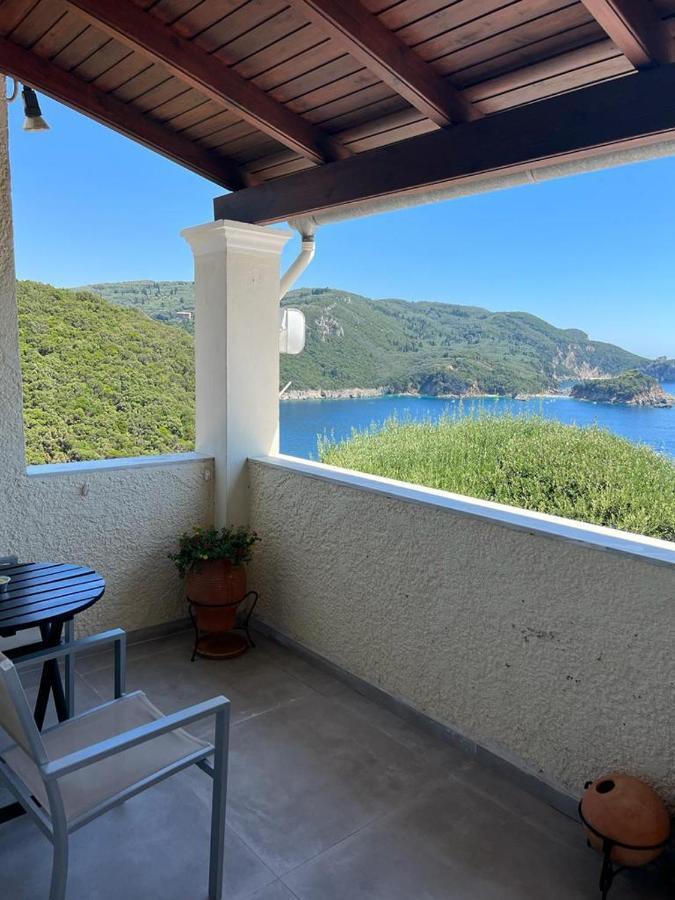 Elysium Apartments Corfu ปาเลโอกัสไตรซา ภายนอก รูปภาพ