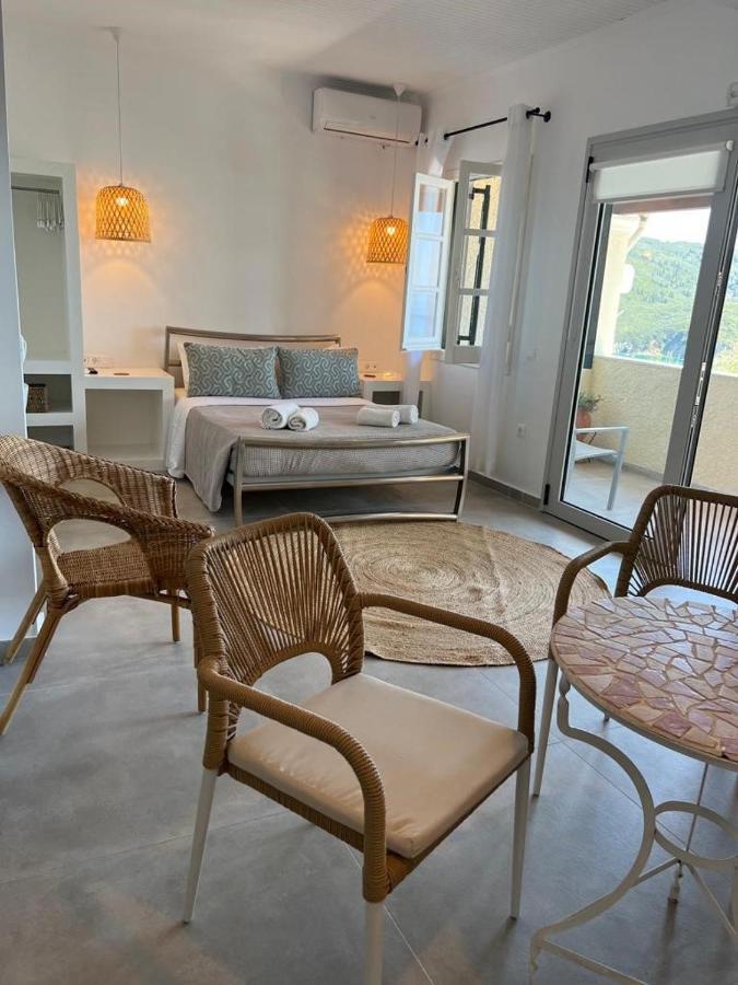Elysium Apartments Corfu ปาเลโอกัสไตรซา ภายนอก รูปภาพ